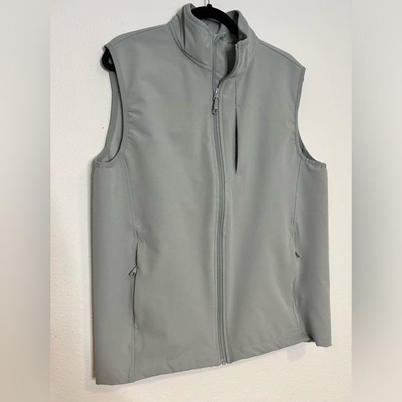 32 Degrees Gray Performance Midweight Tech Vest Size Medium - Picture 1 of 8
